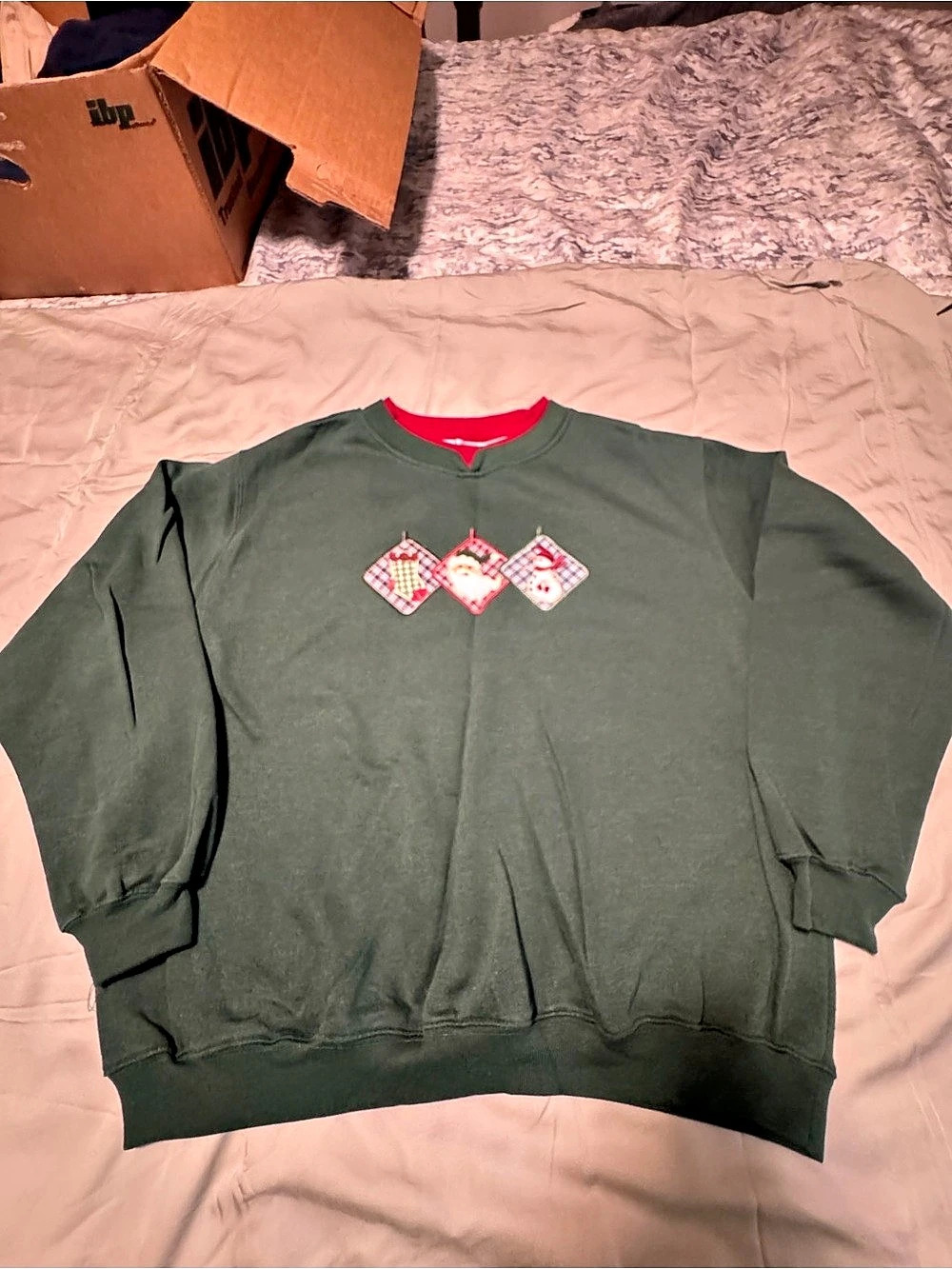 Shenanigans XL Christmas Embroidered Sweatshirt Holiday Santa Snowman Green